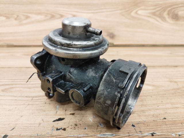 bontott MAZDA 323 Fojtószelep (Mechanikus)