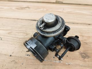 bontott MAZDA 323 Fojtószelep (Mechanikus)