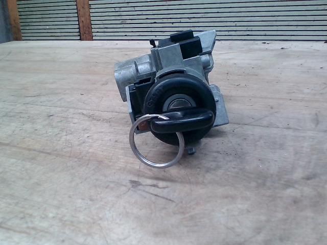 bontott MAZDA 323 Gyújtáskapcsoló