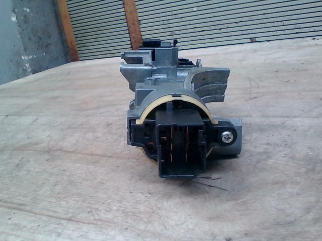 bontott MAZDA 323 Gyújtáskapcsoló