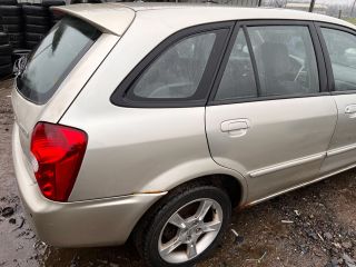 bontott MAZDA 323 Jobb első Féknyereg Munkahengerrel