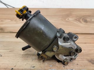 bontott MAZDA 323 Kormányszervó Motor (Hidraulikus)