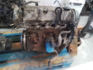 bontott MAZDA 323 Motor (Fűzött blokk hengerfejjel)