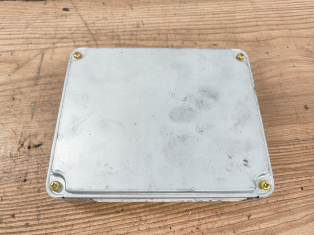 bontott MAZDA 323 Motorvezérlő