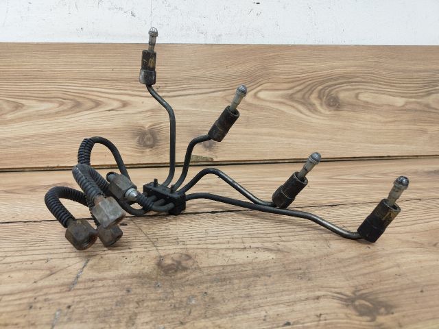 bontott MAZDA 323 Nyomócső