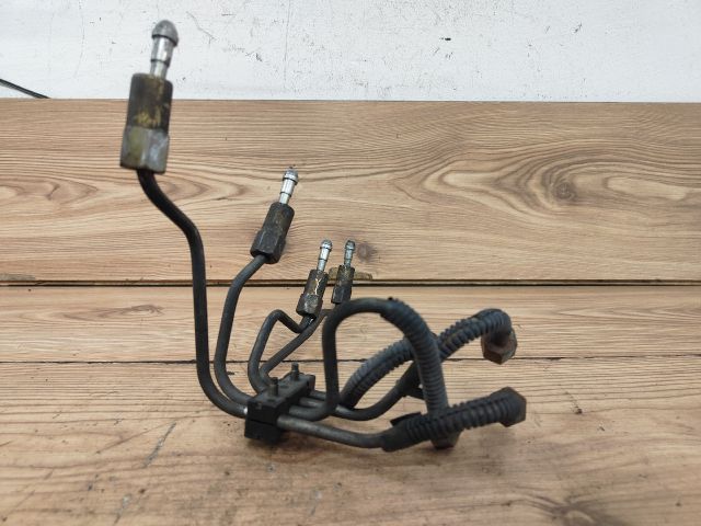 bontott MAZDA 323 Nyomócső