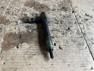 bontott MAZDA 323 Porlasztó (1 db)