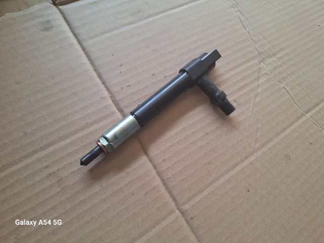 bontott MAZDA 323 Porlasztó (1 db)