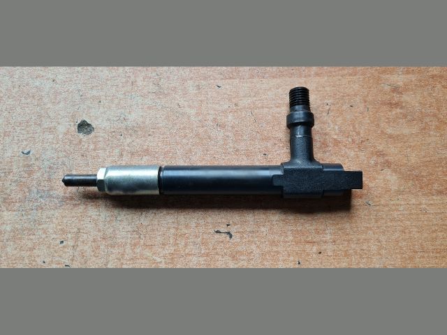 bontott MAZDA 323 Porlasztó (1 db)