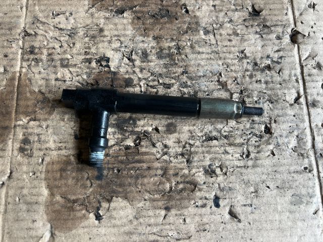 bontott MAZDA 323 Porlasztó (1 db)