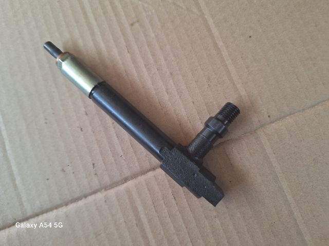 bontott MAZDA 323 Porlasztó (1 db)