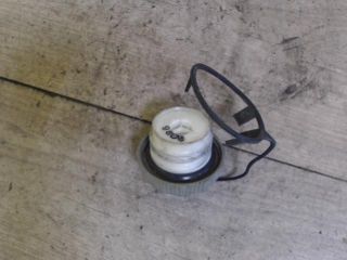 bontott MAZDA 323 Tanksapka