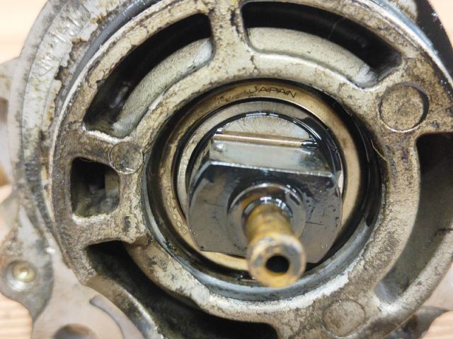 bontott MAZDA 323 Vákumpumpa