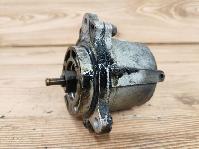 bontott MAZDA 323 Vákumpumpa