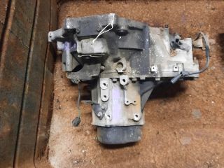 bontott MAZDA 323 Váltó (Mechanikus)