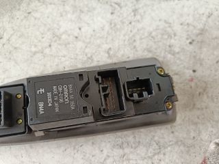 bontott MAZDA 323 Ablakemelő Kapcsoló Négyes / Kettes