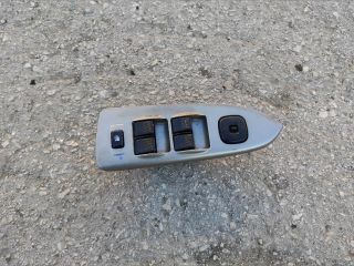 bontott MAZDA 323 Ablakemelő Kapcsoló Négyes / Kettes