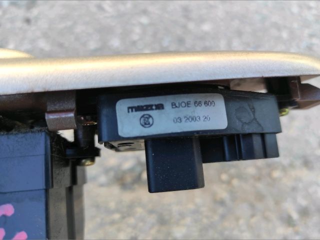 bontott MAZDA 323 Ablakemelő Kapcsoló Négyes / Kettes