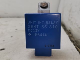 bontott MAZDA 323 Ablaktörlő Relé