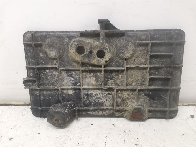 bontott MAZDA 323 Akkumulátor Tartó