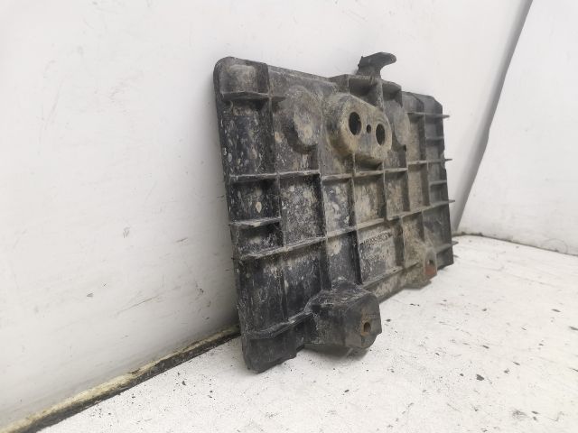 bontott MAZDA 323 Akkumulátor Tartó