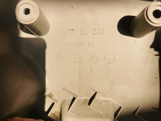 bontott MAZDA 323 Alsó Kormányoszlop Burkolat