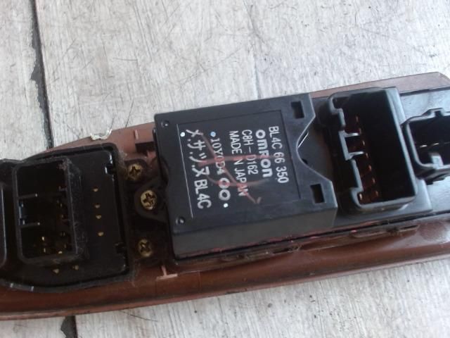 bontott MAZDA 323 Bal első Ablakemelő Kapcsoló