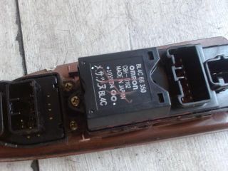 bontott MAZDA 323 Bal első Ablakemelő Kapcsoló