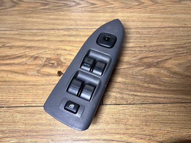 bontott MAZDA 323 Bal első Ablakemelő Kapcsoló