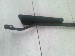 bontott MAZDA 323 Bal első Ablaktörlő Kar