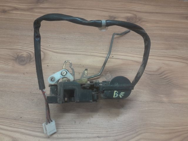 bontott MAZDA 323 Bal első Ajtózár