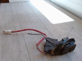 bontott MAZDA 323 Bal első Ajtózár