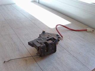 bontott MAZDA 323 Bal első Ajtózár