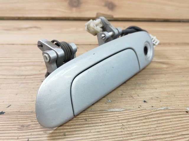 bontott MAZDA 323 Bal első Külső Kilincs