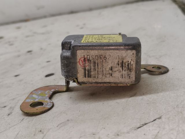 bontott MAZDA 323 Bal első Oldal Ütközés Érzékelő