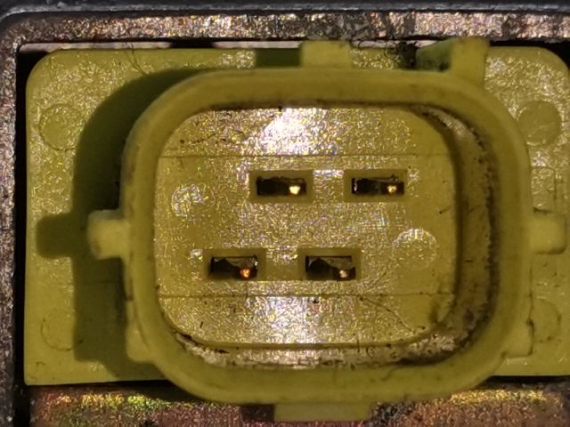 bontott MAZDA 323 Bal első Oldal Ütközés Érzékelő