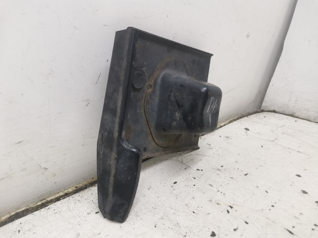 bontott MAZDA 323 Bal első Ütközéscsillapító