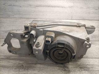 bontott MAZDA 323 Bal Fényszóró