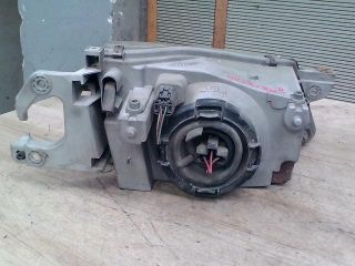 bontott MAZDA 323 Bal Fényszóró