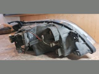 bontott MAZDA 323 Bal Fényszóró