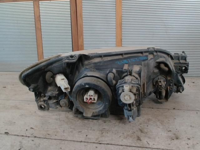 bontott MAZDA 323 Bal Fényszóró