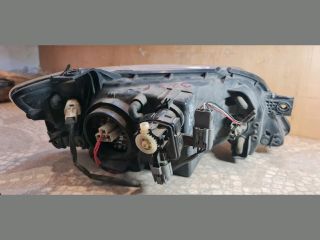 bontott MAZDA 323 Bal Fényszóró