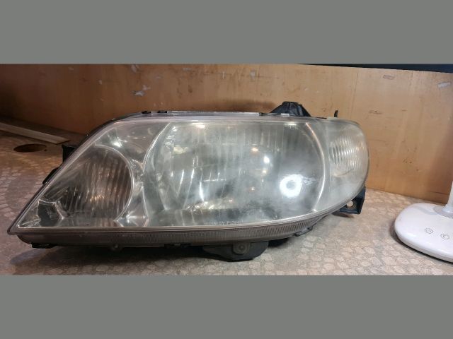 bontott MAZDA 323 Bal Fényszóró
