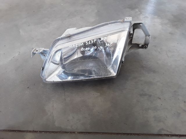 bontott MAZDA 323 Bal Fényszóró