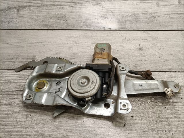 bontott MAZDA 323 Bal hátsó Ablakemelő Szerkezet (Elektromos)
