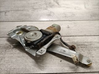 bontott MAZDA 323 Bal hátsó Ablakemelő Szerkezet (Elektromos)