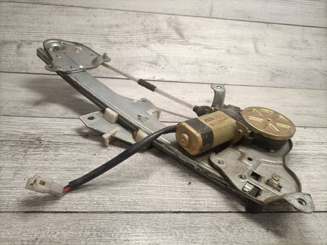 bontott MAZDA 323 Bal hátsó Ablakemelő Szerkezet (Elektromos)