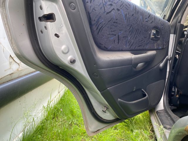 bontott MAZDA 323 Bal hátsó Ajtó (Üres lemez)