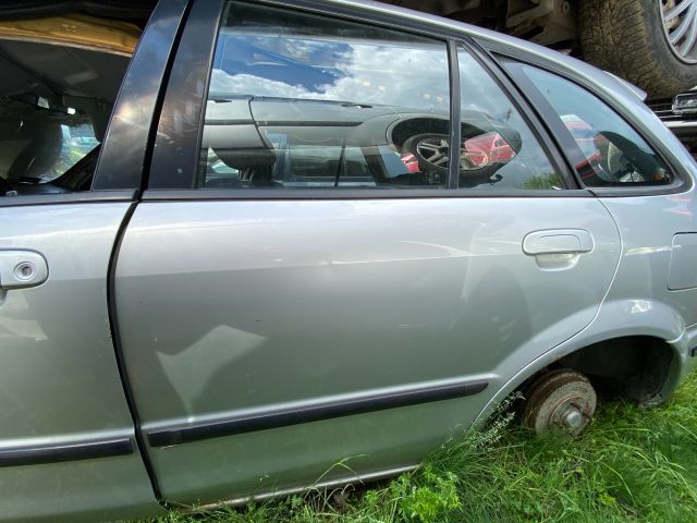 bontott MAZDA 323 Bal hátsó Ajtó (Üres lemez)