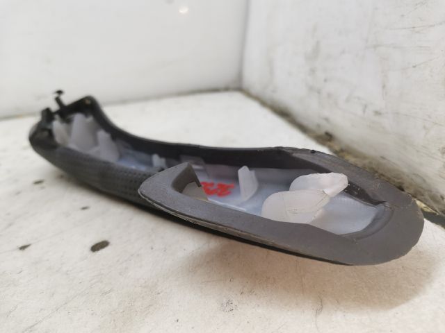 bontott MAZDA 323 Bal hátsó Ajtóbehúzó